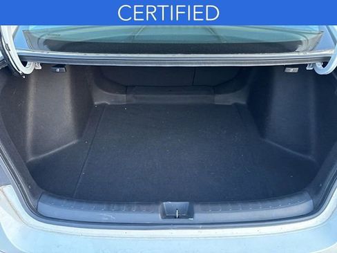 Used 2023 Honda Civic Touring image 7