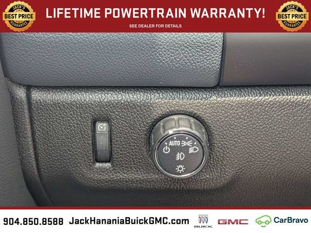 Used 2022 Chevrolet Colorado Z71 w/ Safety Package RWD image 26