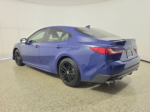 Used 2026 Toyota Camry SE FWD image 7