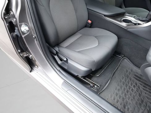Certified 2023 Toyota Camry LE FWD image 24
