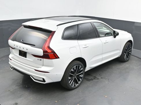 New 2026 Volvo XC60 B5 Ultra w/ Climate Package image 37