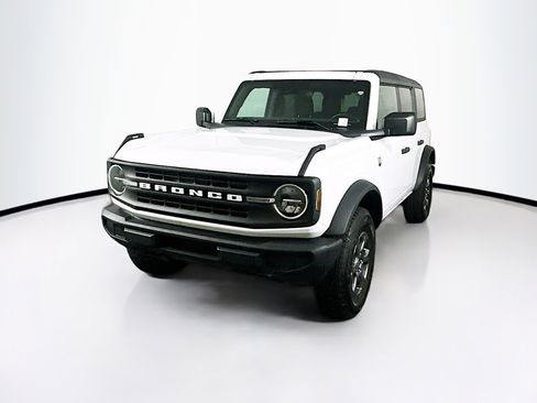 Used 2025 Ford Bronco Big Bend image 3