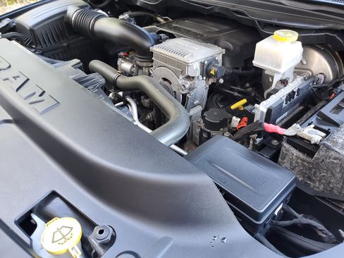 Used 2020 RAM 1500 Limited image 21