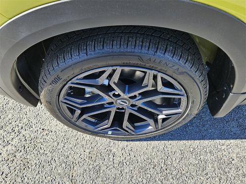 New 2026 Nissan Kicks SR image 18