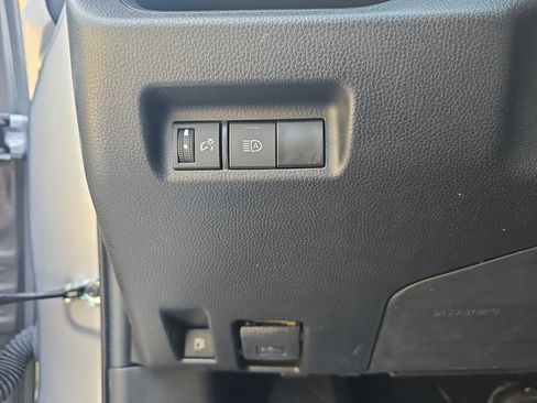 Used 2023 Toyota RAV4 LE image 25