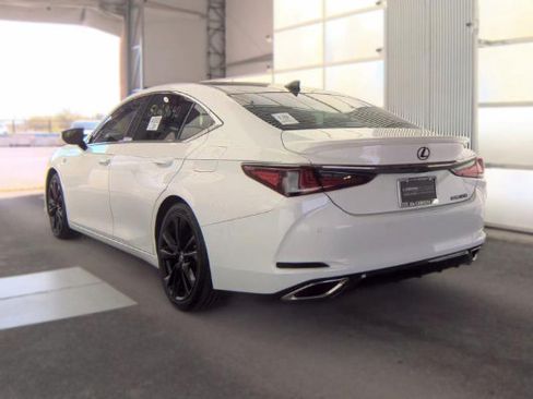 Used 2022 Lexus ES 350 F Sport FWD image 3