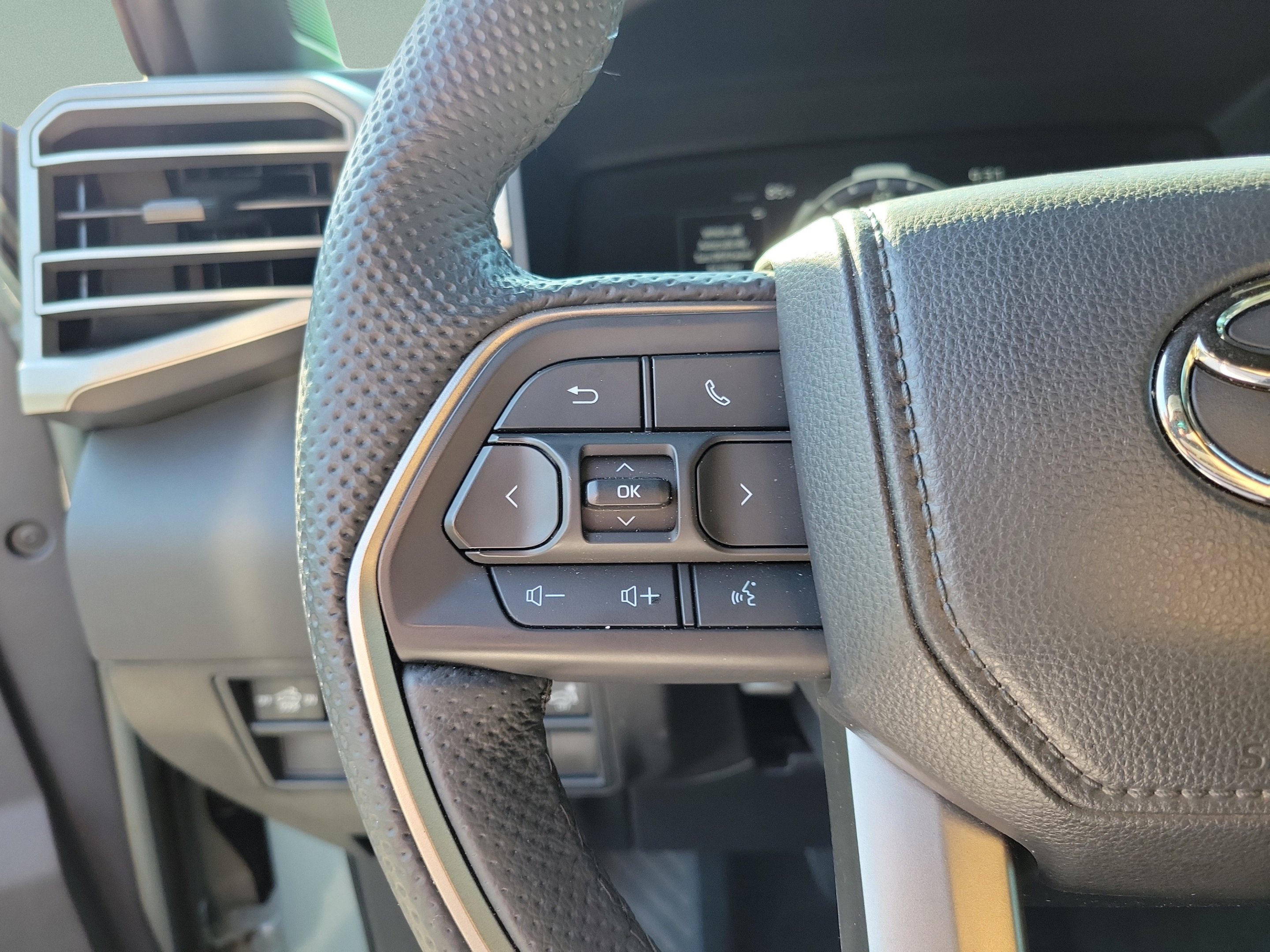 Certified 2026 Toyota Tundra Limited RWD image 13