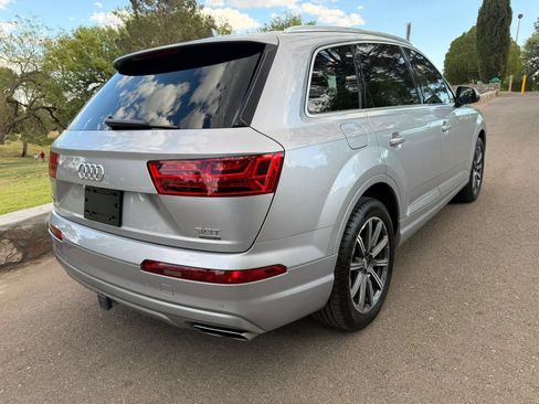 Used 2017 Audi Q7 3.0T Premium Plus w/ Premium Plus Package AWD/4WD image 5