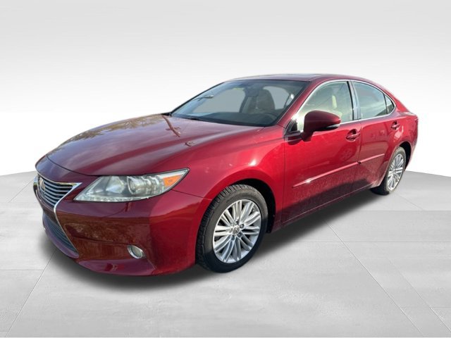 Used 2013 Lexus ES 350 w/ Luxury Pkg FWD image 2