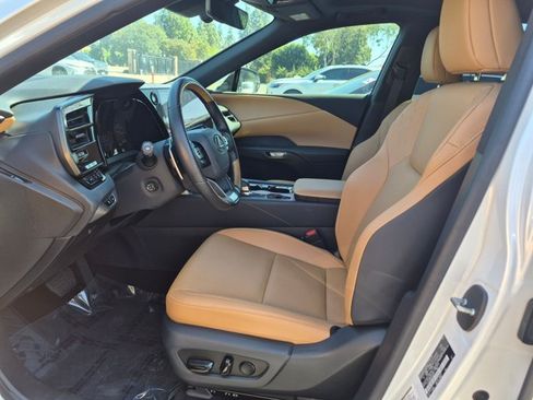 Used 2025 Lexus RX 350 Premium w/ Accessory Package FWD image 17