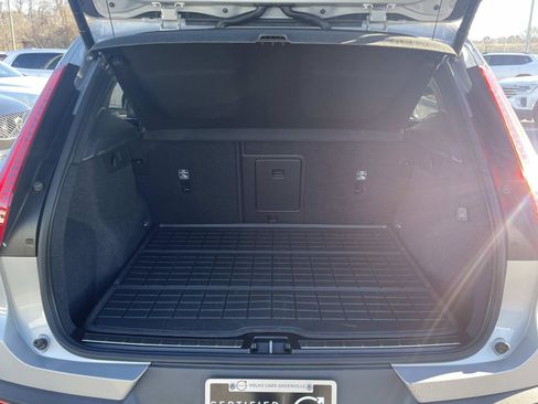 Certified 2023 Volvo XC40 B5 Plus w/ Driver Assist Package image 10