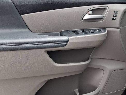 Used 2013 Honda Odyssey Touring image 15