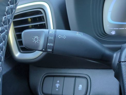 New 2026 Hyundai Venue SEL image 28