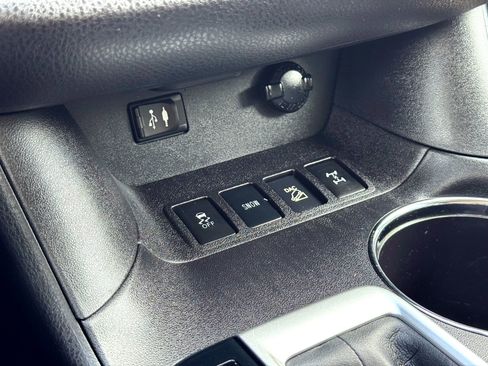 Used 2016 Toyota Highlander Limited w/ Protection Package #3 image 31