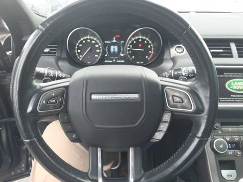 Used 2018 Land Rover Range Rover Evoque Landmark Edition AWD/4WD image 7