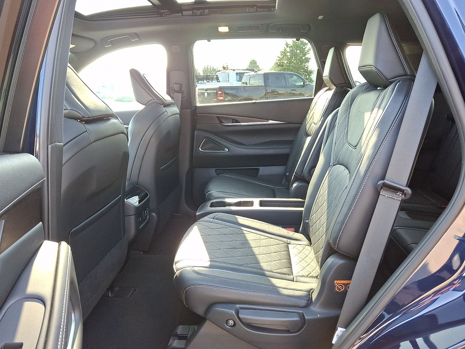 Certified 2024 INFINITI QX60 Autograph AWD/4WD image 14