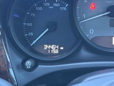 Certified 2023 Porsche Macan S AWD/4WD image 26