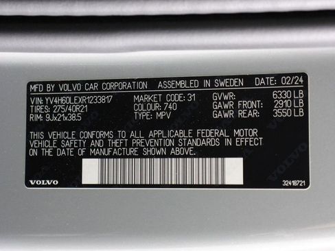 Used 2024 Volvo XC90 T8 Plus w/ Protection Package Premier image 16