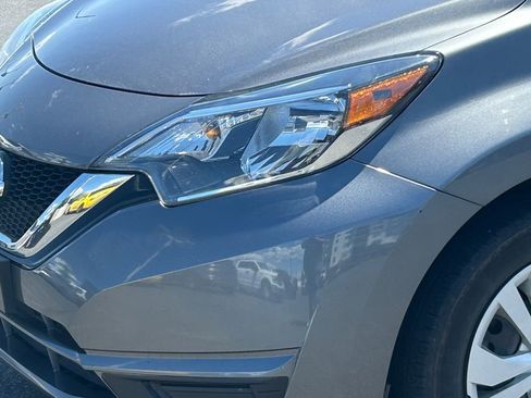 Used 2018 Nissan Versa Note SV FWD image 12