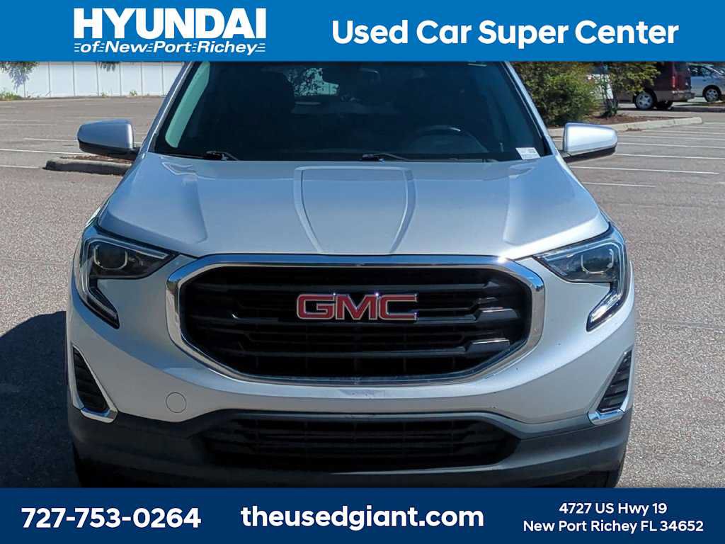 Used 2018 GMC Terrain SLE w/ Driver Convenience Package FWD image 8