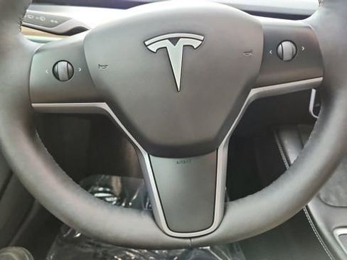 Used 2023 Tesla Model 3 Performance image 42