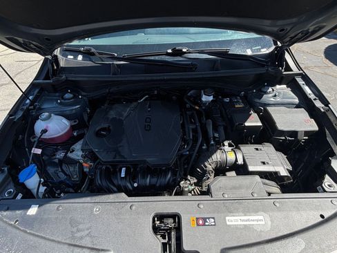 Used 2025 Kia Soul LX w/ LX Technology Package image 33