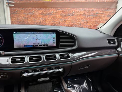 Used 2023 Mercedes-Benz GLE 450 4MATIC image 17