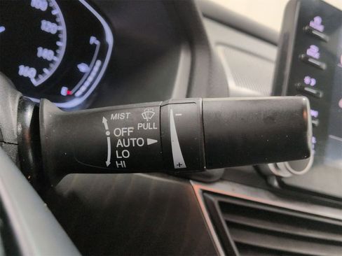 Used 2018 Honda Accord Touring image 26