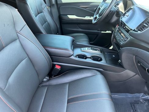 Certified 2025 Honda Ridgeline TrailSport image 12