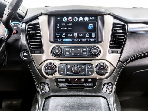 Used 2018 GMC Yukon Denali w/ Open Road Package AWD/4WD image 20