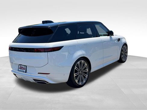 Used 2025 Land Rover Range Rover Sport Dynamic SE AWD/4WD image 8