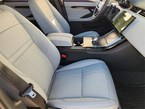 New 2026 Land Rover Range Rover Evoque S image 10