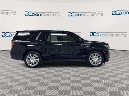 Used 2022 Chevrolet Tahoe High Country image 9