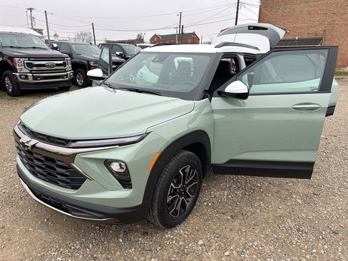 Used 2025 Chevrolet TrailBlazer ACTIV w/ Convenience Package image 24