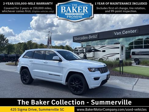 Used 2019 Jeep Grand Cherokee Altitude image 1