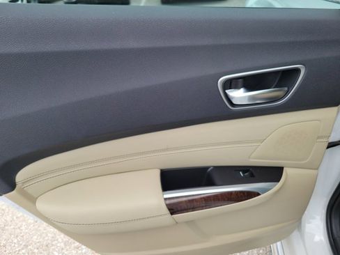 Used 2019 Acura TLX 3.5L Advance Pkg image 13