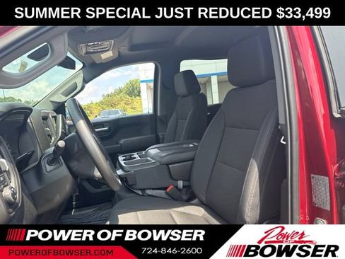 Used 2019 Chevrolet Silverado 1500 Custom Trail Boss w/ Custom Convenience Package AWD/4WD image 2