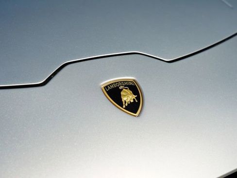 Used 2020 Lamborghini Huracan EVO AWD/4WD image 38