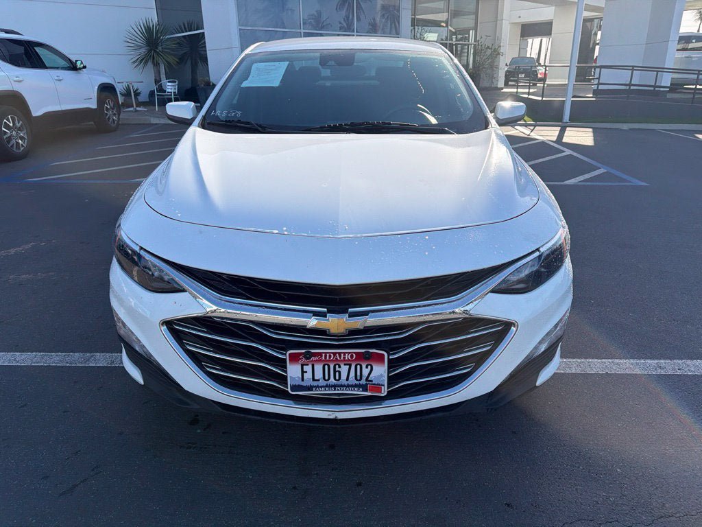 Used 2024 Chevrolet Malibu LT FWD image 3