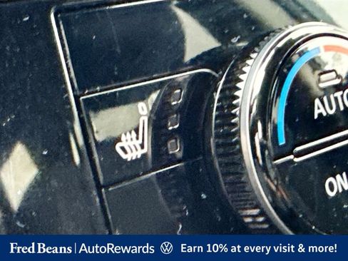 Used 2023 Nissan Pathfinder SV AWD/4WD image 25