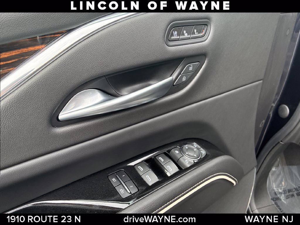 Used 2023 Cadillac Escalade Premium Luxury w/ LPO, Floor Liner Package AWD/4WD image 13