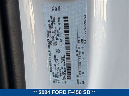 New 2024 Ford F450 XL w/ XL Chrome Package image 18