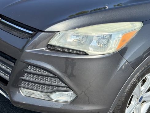 Used 2016 Ford Escape SE w/ Equipment Group 201A FWD image 10