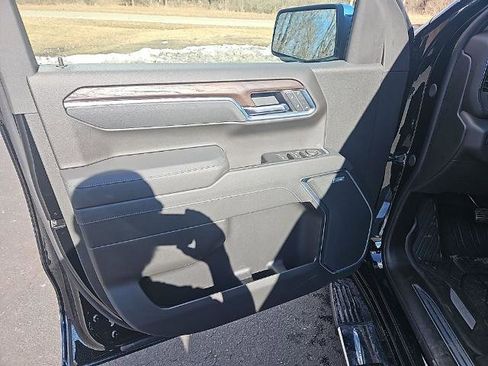 New 2026 GMC Sierra 1500 SLT w/ SLT Premium Plus Package image 11