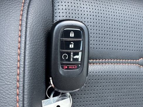 Used 2026 Honda CR-V Sport-L image 39