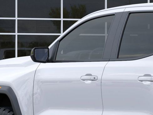 New 2026 GMC Canyon Elevation w/ Convenience Package image 12