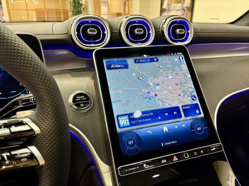 New 2026 Mercedes-Benz GLC 300 image 14