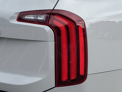 Used 2022 Kia Telluride SX w/ SX Prestige Package AWD/4WD image 57
