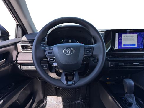 Used 2025 Toyota Camry LE w/ Convenience Package FWD image 12