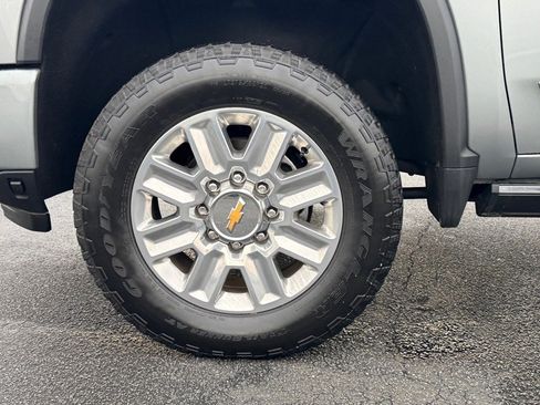 Used 2025 Chevrolet Silverado 3500 High Country w/ High Country Premium Package image 9